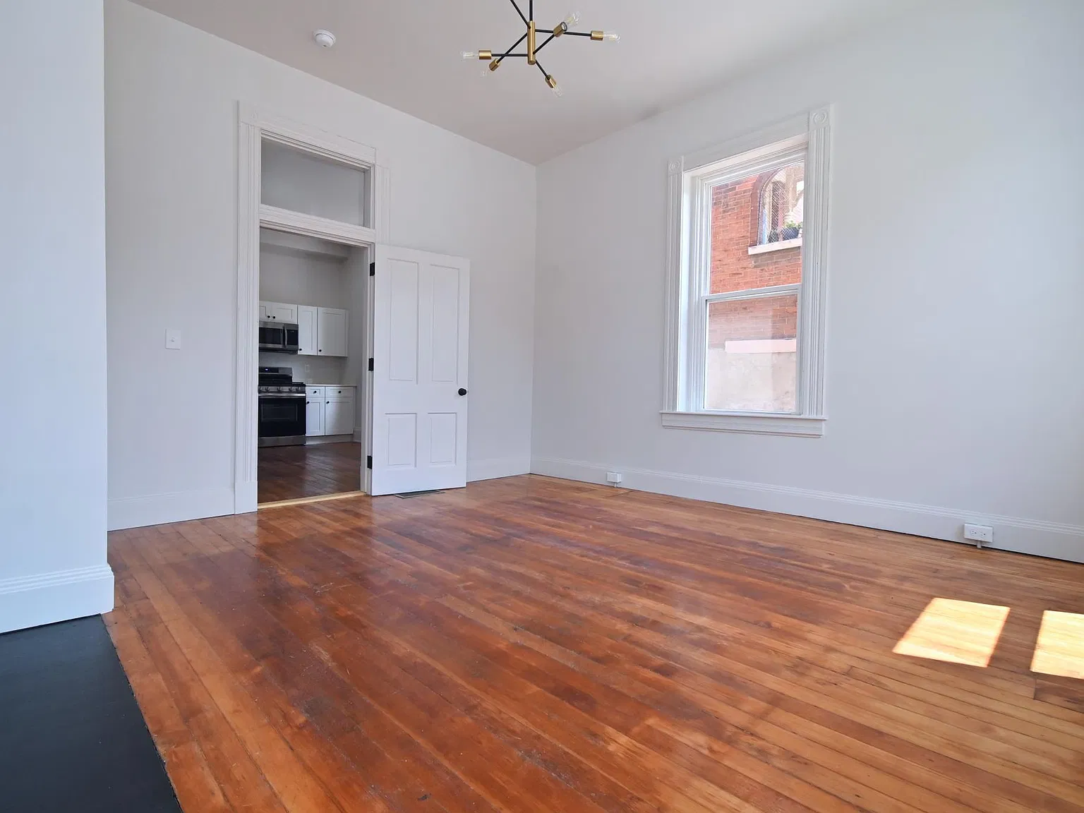 1 bed, 650 sqft, $1,250 — Photo 3