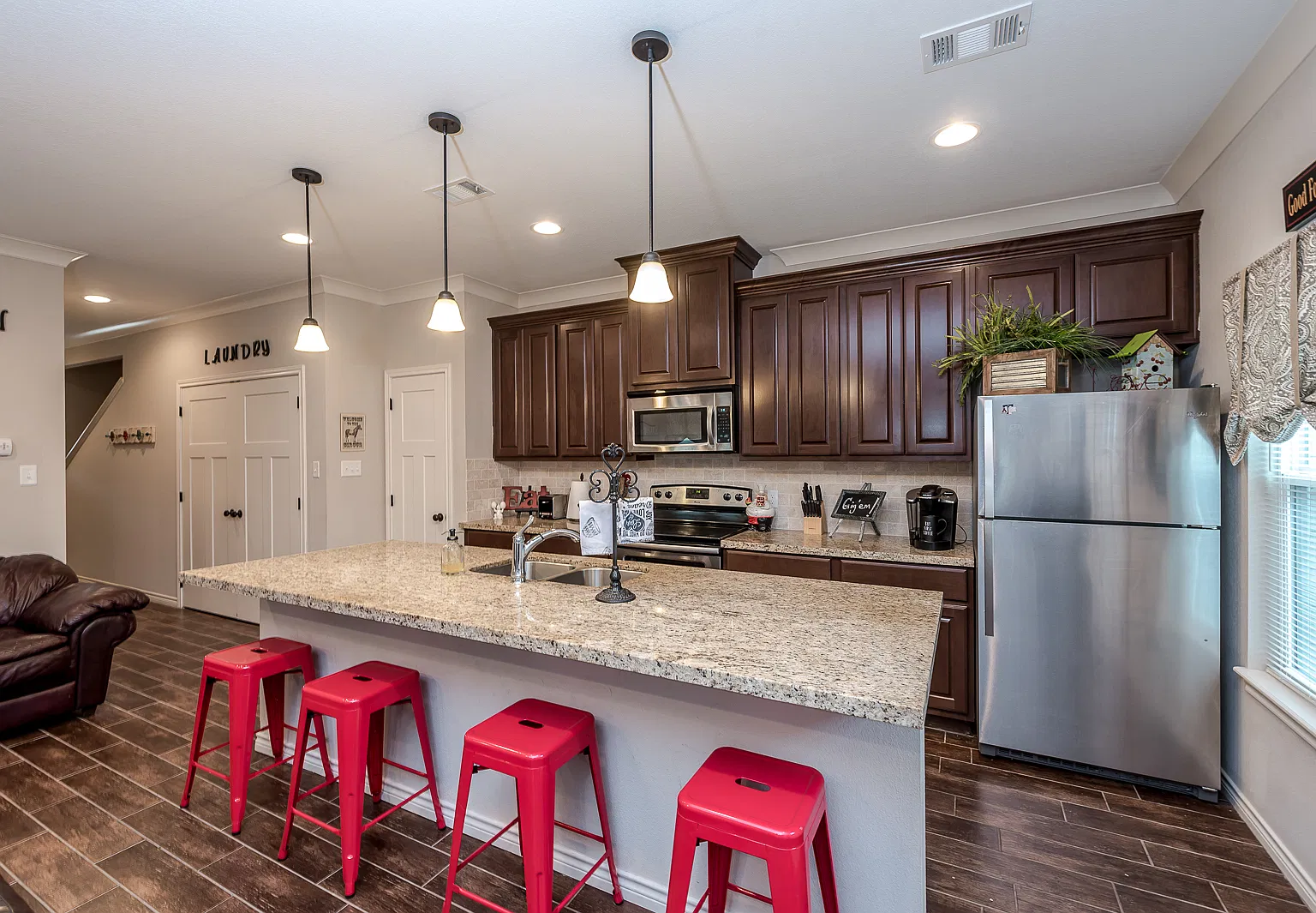 402 Poplar A - 1 — Photo 2