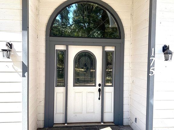 4th image of 175 Hilltop Dr