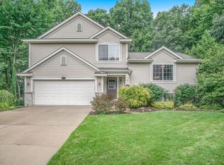 14809 Herring Dr, Spring Lake, MI 49456
