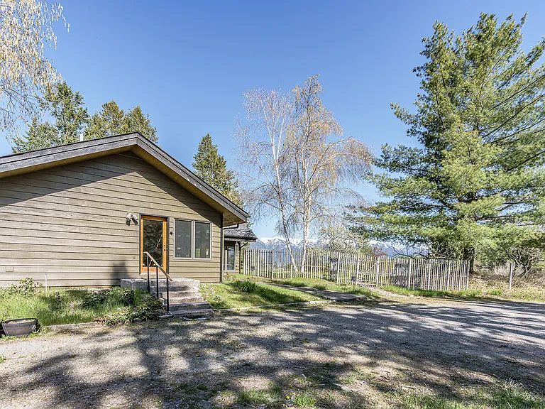345 Swan Hill Dr — Photo 4