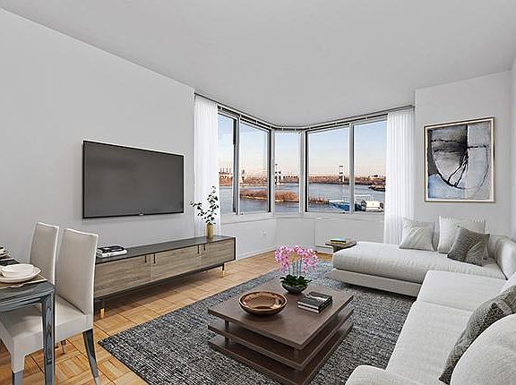 3rd image of 1775 York Ave APT 12A