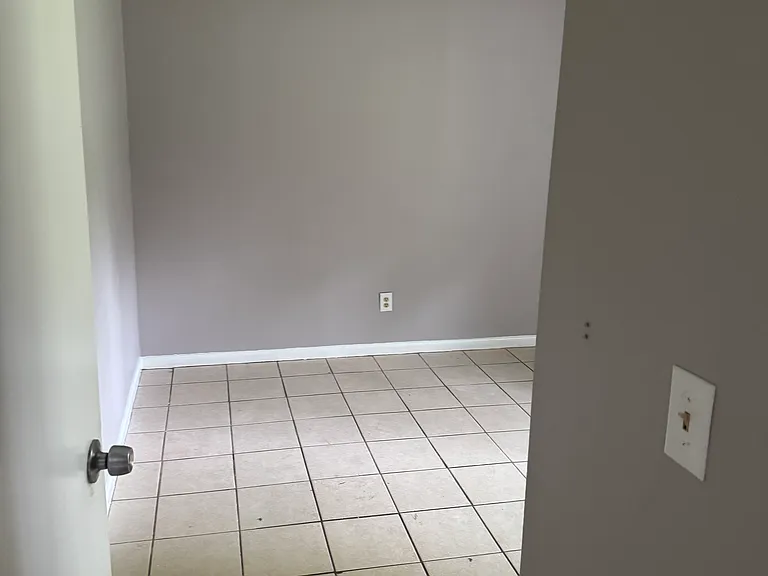 1733 SW 108th Ln #3B — Photo 6