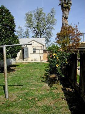 3rd image of 4084 E Liberty Ave