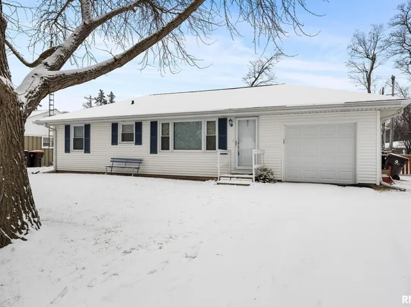618 W Teton Dr, Peoria, IL 61614