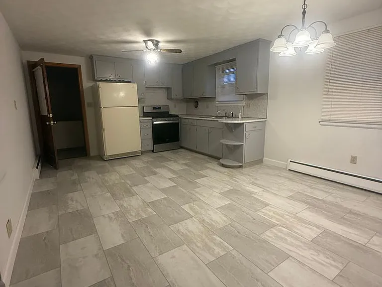 250 Oakland Ave — Photo 6