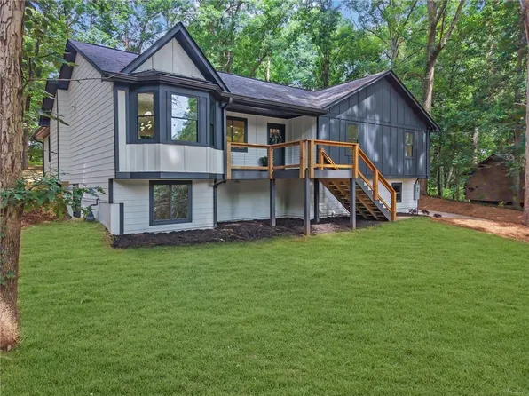2000 Doefield St, Canton, GA 30115