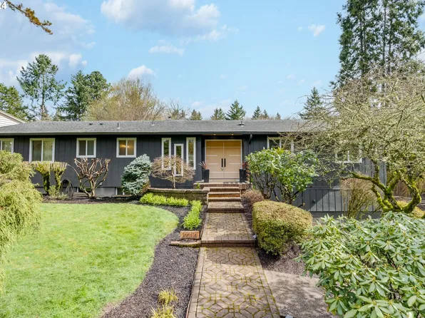 14674 Rainbow Dr, Lake Oswego, OR 97035