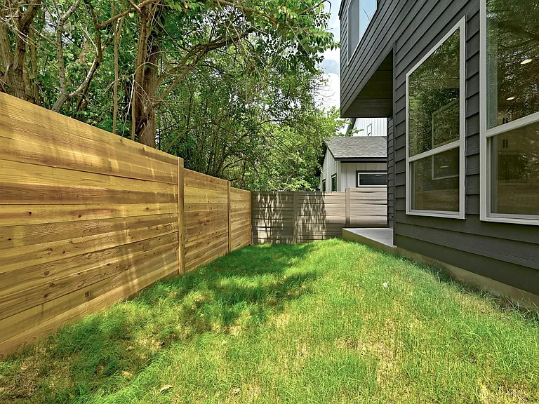 2308 Maxwell Ln #2 — Photo 16