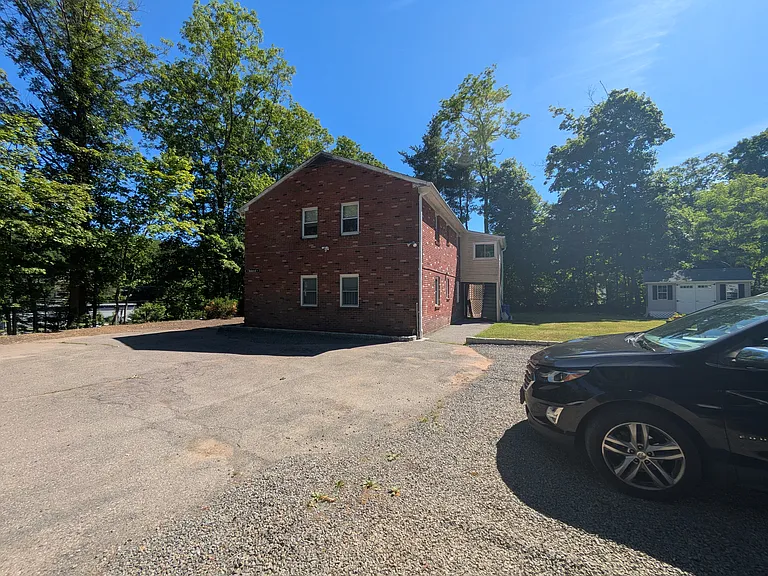 1 Skokorat St #2B — Photo 23