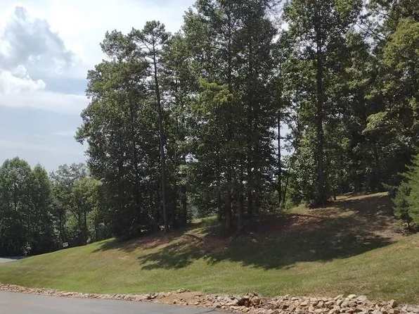 315 Scharlin Dr, Pickens, SC 29671