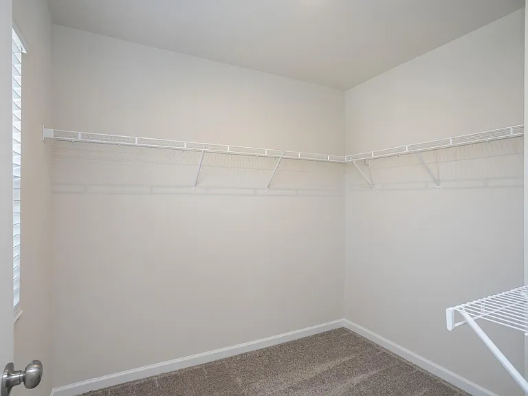 2031 Sperling Dr — Photo 22