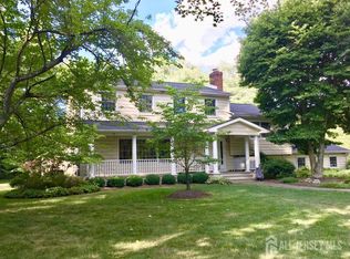 328 Dodds Ln, Princeton, NJ 08540