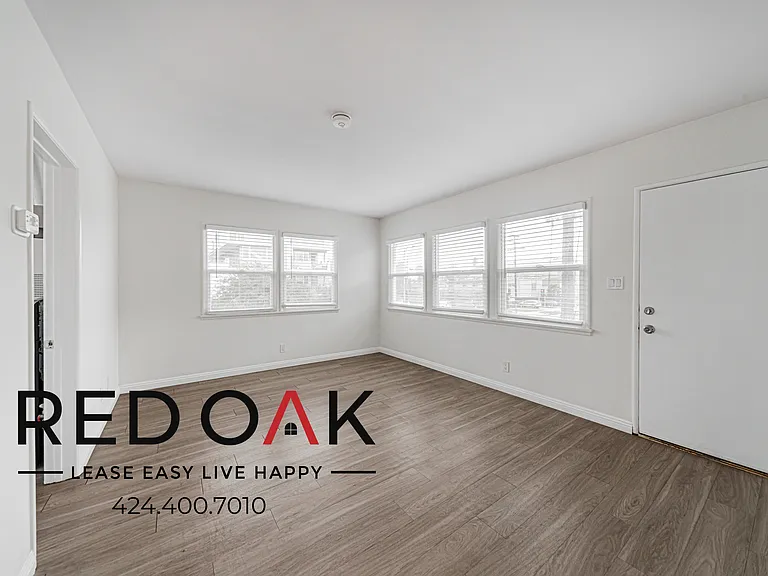 3995 Inglewood Blvd #5 — Photo 4