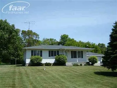 6498 Chicago Rd photo 1