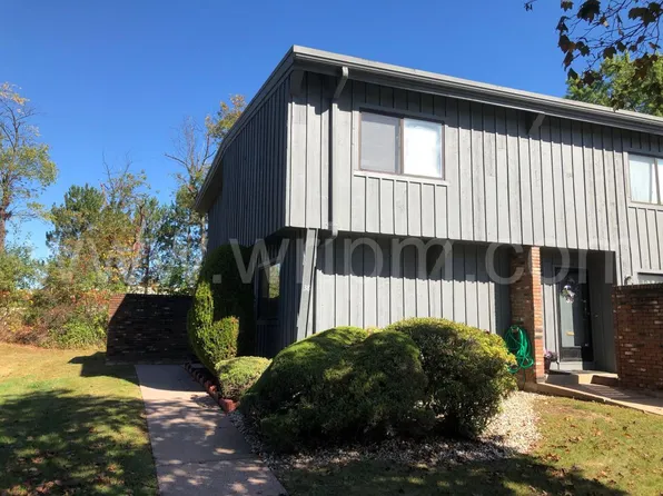 38 Webster Ct, Newington, CT 06111
