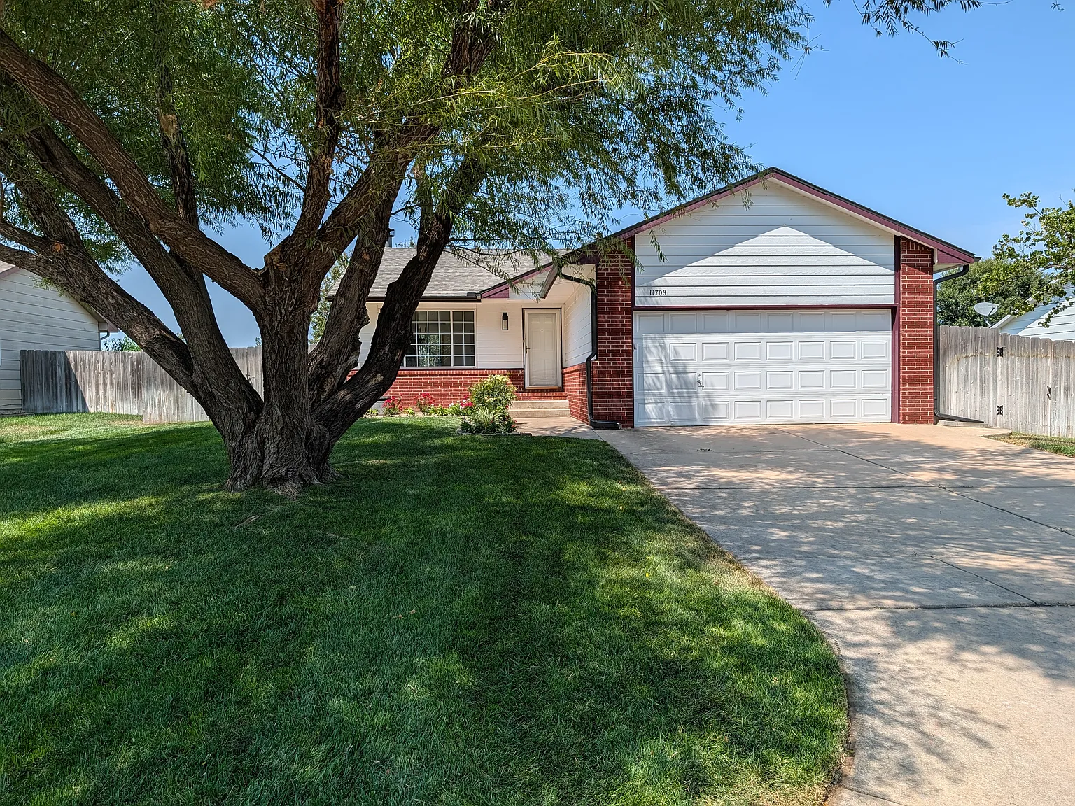 W Ryan Pl, Wichita — Photo 1