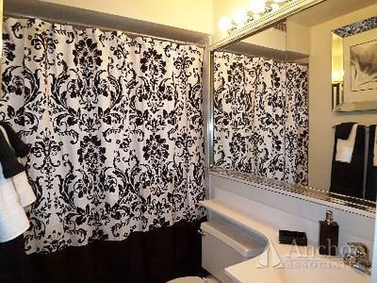 Rented by Anchor Associates | media 38