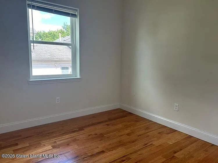 25 Knesel St — Photo 4