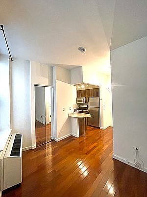 4th image of 82 Beaver St APT 406