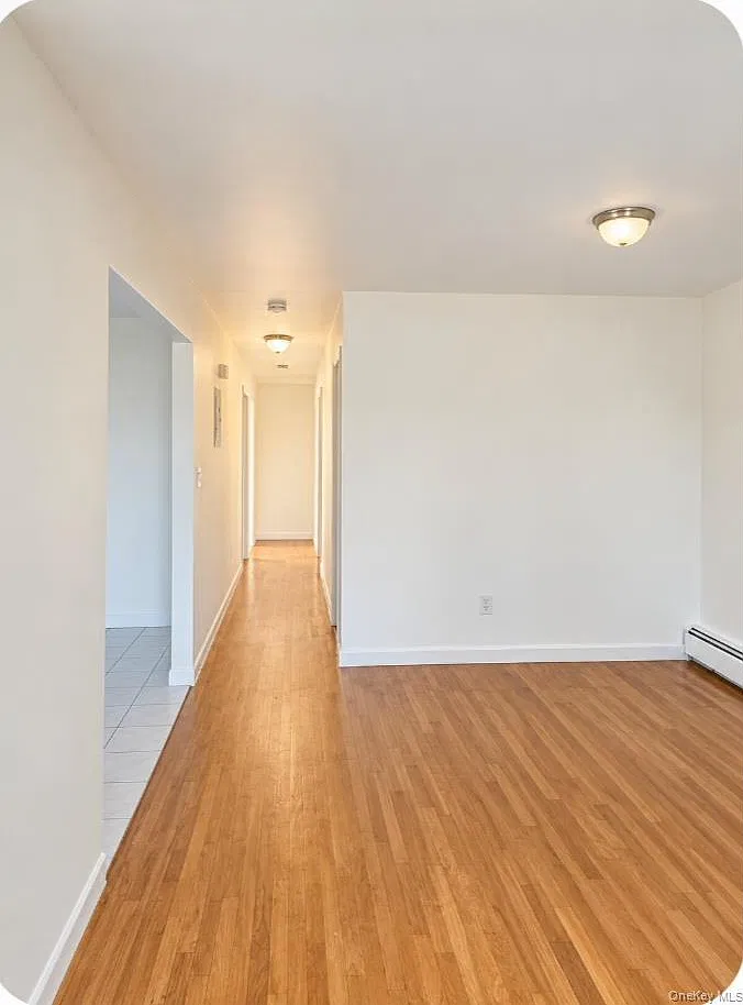 4 bed, 2.0 bath, 1260 sqft, $4,000 — Photo 2