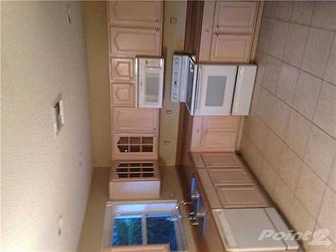 2nd image of 7143 Crescent Creek Ln