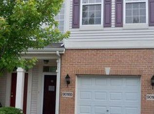 9018 Concord Ln #5B721, Justice, IL 60458