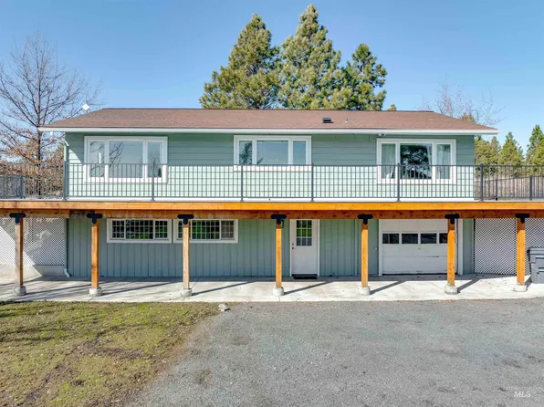 1005 Estes Rd, Moscow, ID 83843