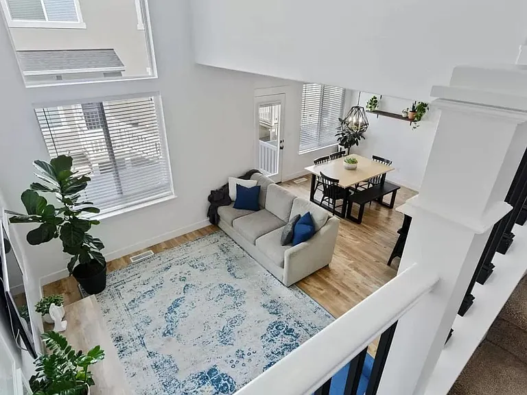 45 N 2050 W — Photo 16