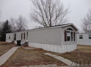 105 7th Curv, Aberdeen, SD 57401