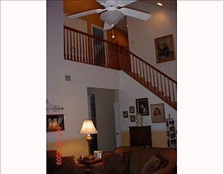 3rd image of 431 Southfield Dr