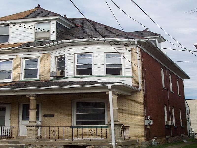 2nd image of 938 S 24th St