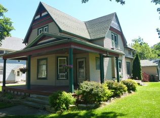 24 2nd St, Milton, WI 53563