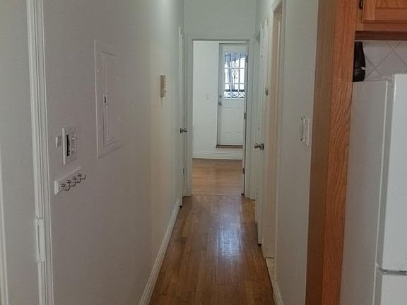 4th image of 514 Atlantic Ave APT 2