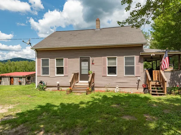 222 Andover Road, Rumford, ME 04276