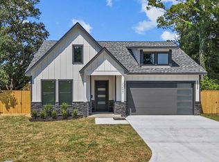1205 Jarrett St, Liberty, TX 77575