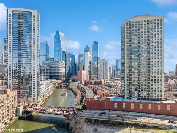 501 N Clinton St APT 1305, Chicago, IL 60654
