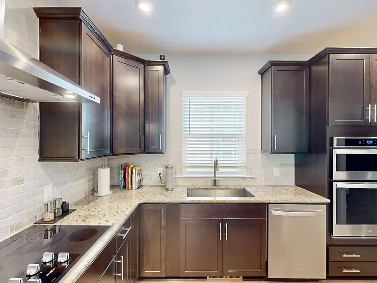 3804 Sky Haven Dr — Photo 20