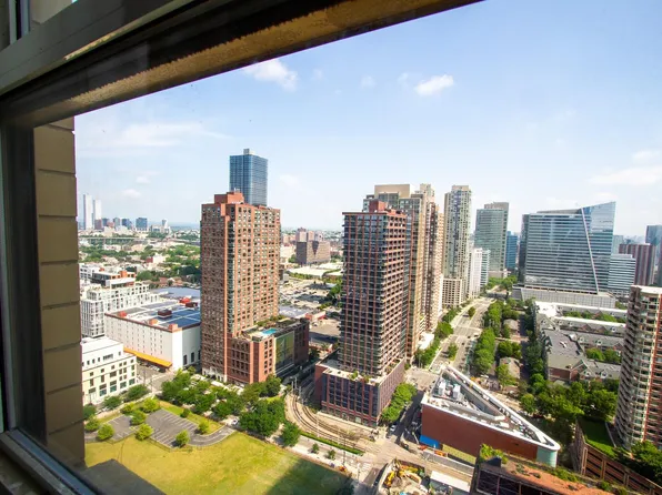 88 Morgan St APT 3404, Jersey City, NJ 07302