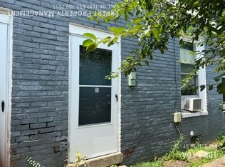 132 E 10th St APT 3, Paris, KY 40361