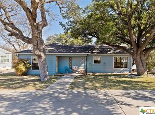 503 S Spring St, Lampasas, TX 76550