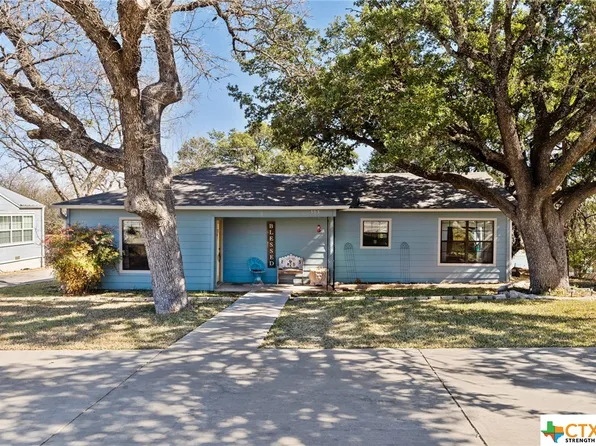 503 S Spring St, Lampasas, TX 76550