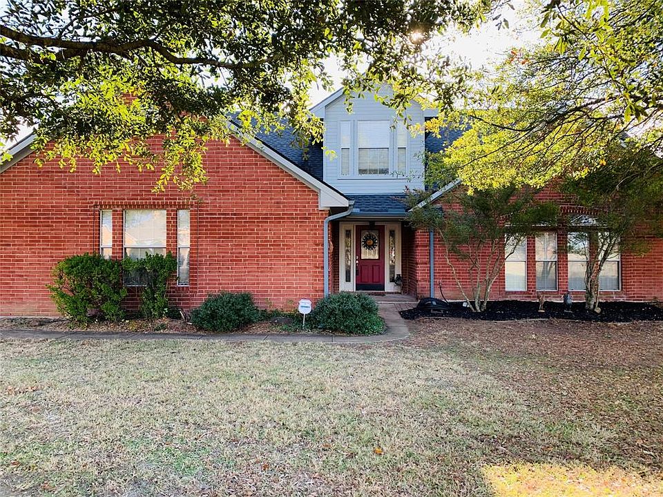 1st image of 1225 Country Oaks Dr