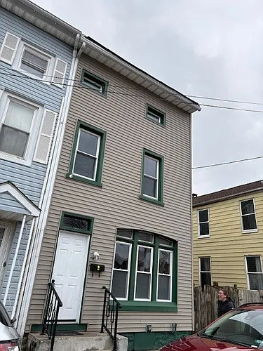 254 Washington St Photo 1