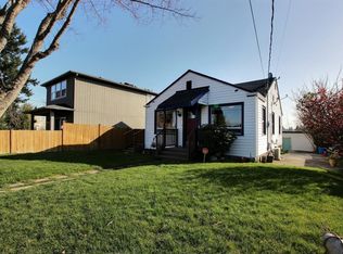 10204 20th Ave SW, Seattle, WA 98146