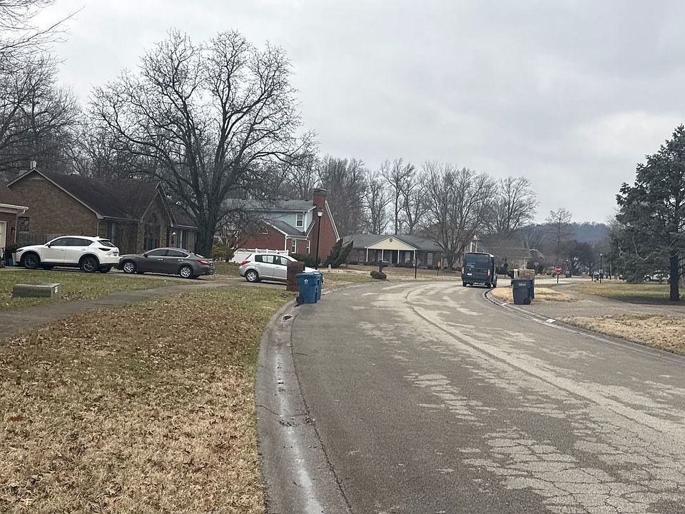 2nd image of 7408 Old Rd