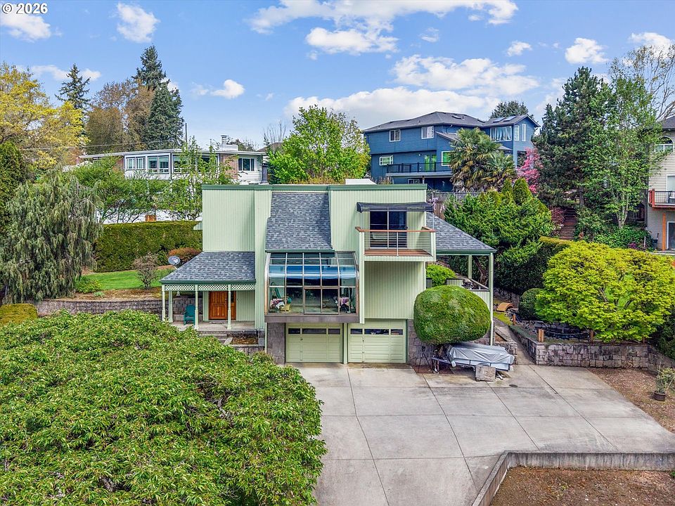 1st image of 2308 NE 46th St