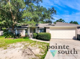 412 Bay Oaks Dr, Pensacola, FL 32506