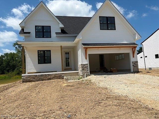 2nd image of 1099 Wadsworth Rd
