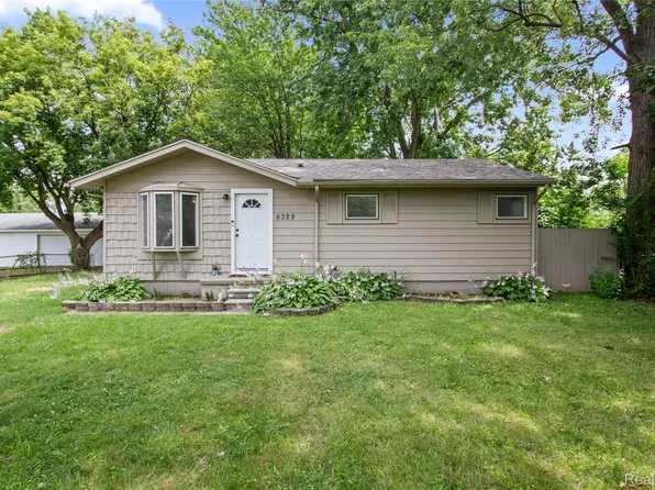 6329 Loraine St, Romulus, MI 48174